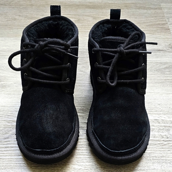 UGG Neumel Black Suede Lace-Up Boots – Women’s Size 7 - Picture 1 of 12